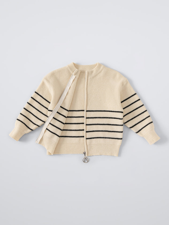 سترة مخططة بسحاب